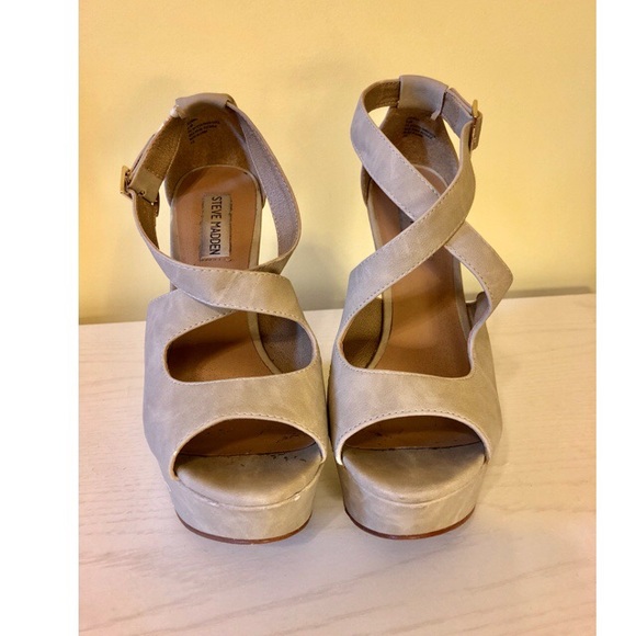 Steve Madden Xternal Wedge Sandal - Picture 3 of 8